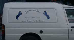 vinyl lettering for vehicles
