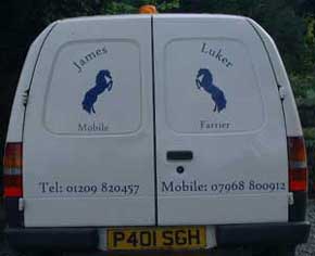 vinyl vehicle signs
